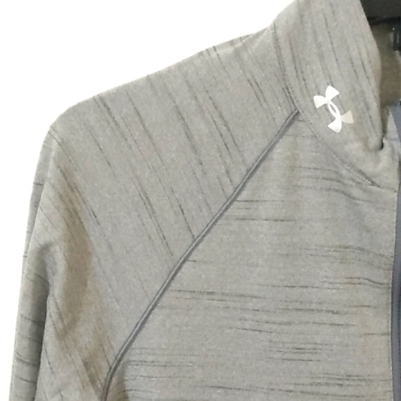 UNDER ARMOUR GRAY LONG SLEEVE FITTED PERFORMANCE TEE SIZE SMALL NWT - Picture 2 of 6